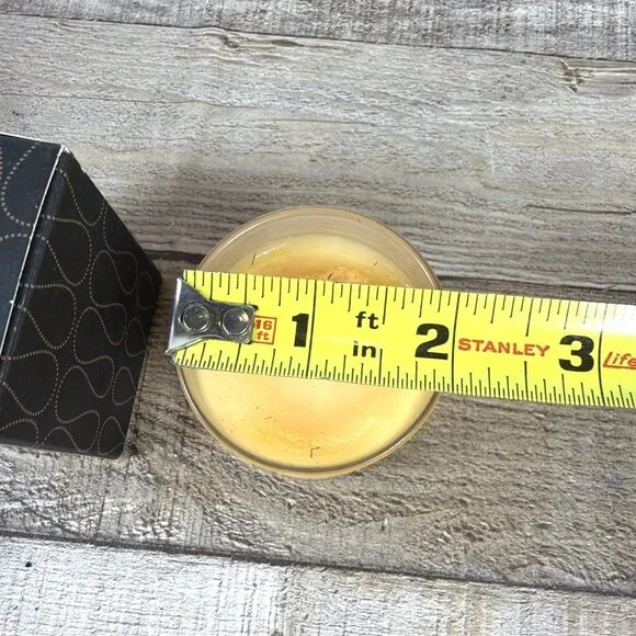 Nest Fragrances Orange Blossom Candle Scented Votive 2.4 oz Floral Citrus GIFT - Picture 8 of 10